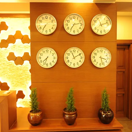 Qamar Prestige Apart Otel 4*
