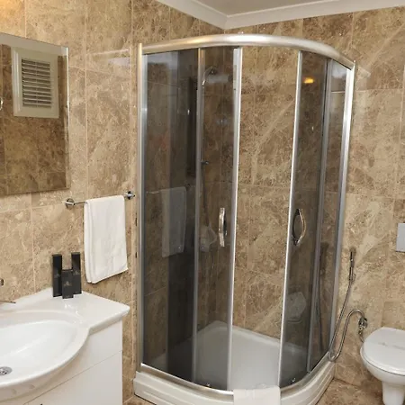 Qamar Prestige Aparthotel 4*