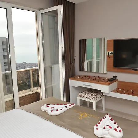Qamar Prestige