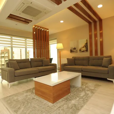 Qamar Prestige 4*