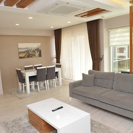 Aparthotel Qamar Prestige