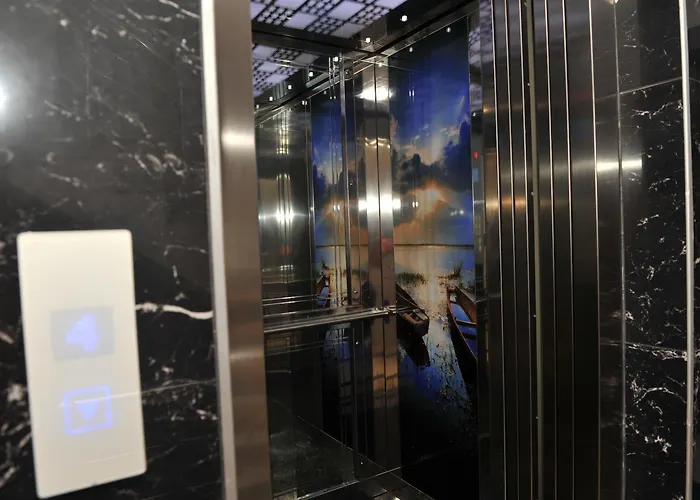 Qamar Prestige Trabzon