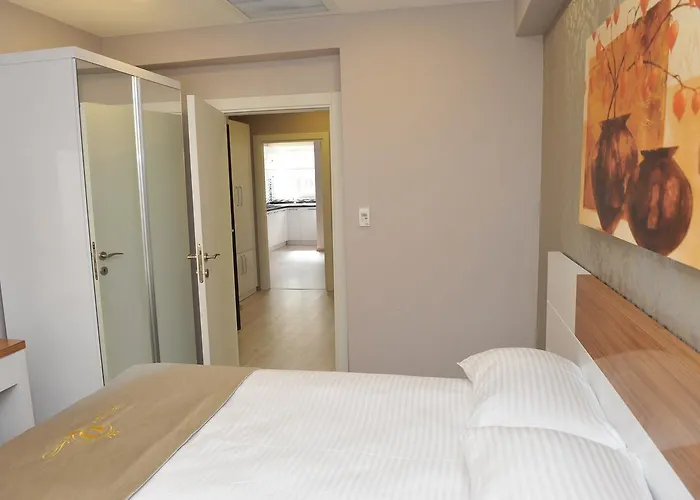 Qamar Prestige Aparthotel 4*